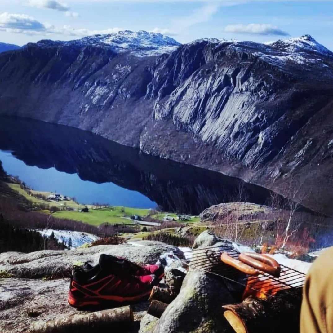 Hytte Ved Preikestolen Forsand المظهر الخارجي الصورة